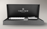 Silver-plated, rhodium-coated VARIUS™ CERAMIC WHITE fountain pen